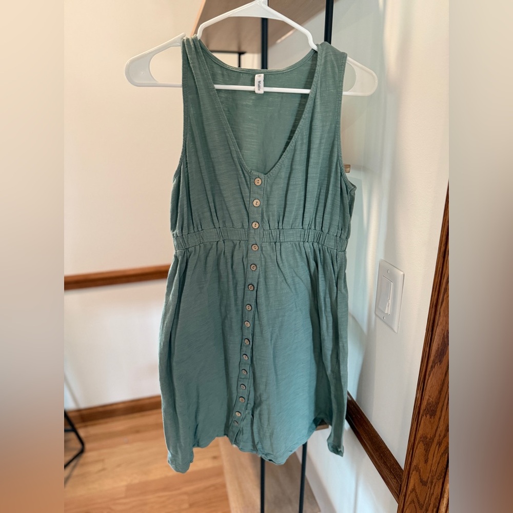 Wishlist Sage Green Sleeveless Top